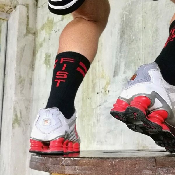 Boxer Barcelona Skater Socks Black/Red - FIST